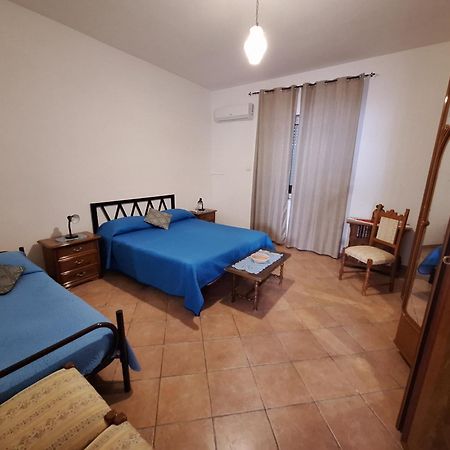 Casa Vacanze Zaccaro Tropea Habitación foto